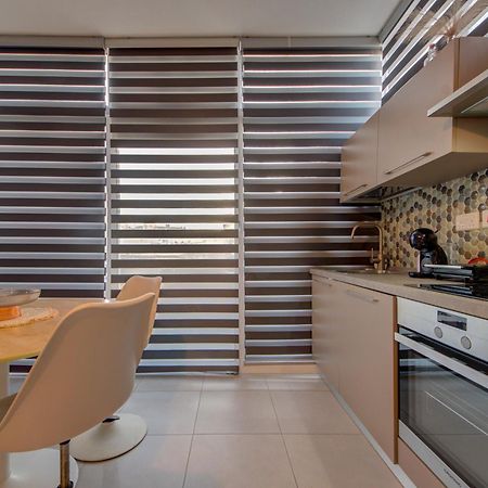 Cosy Penthouse In Hamrun - Walking Distance To Valletta Exterior photo